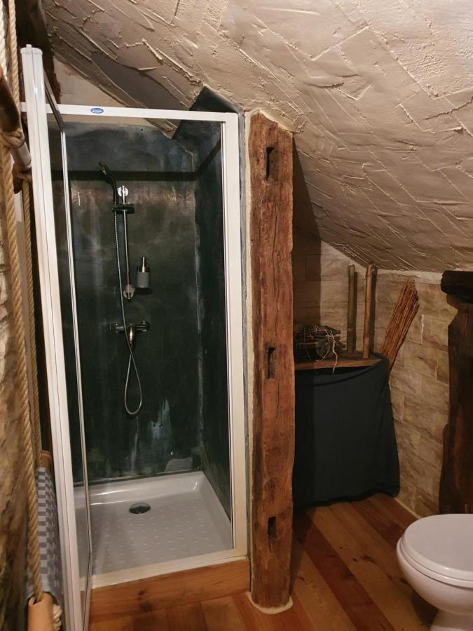 Instant De Liberte Bed & Breakfast Digoin Eksteriør bilde